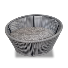 Load image into Gallery viewer, Vail Pet Bed
